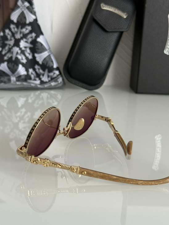 Picture of Chrome Hearts Sunglasses _SKUfw73375627fw